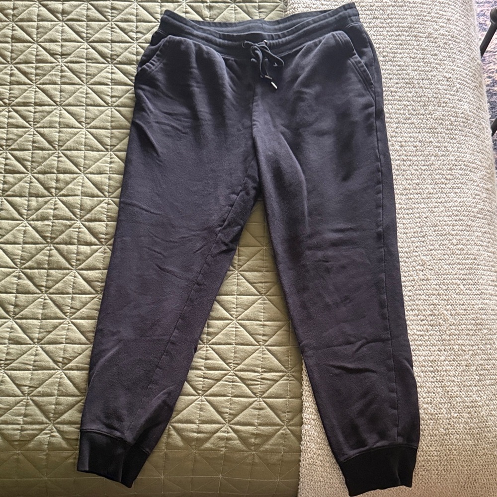Uniqlo Black Jogger Sweatpants